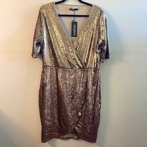 NWT! Size 16 Boohoo dress!